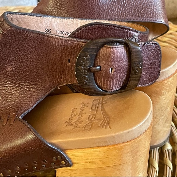 Dansko Brown Leather Wooden Platform Heel Boho Sandals Sz-36/US6 - Picture 7 of 13